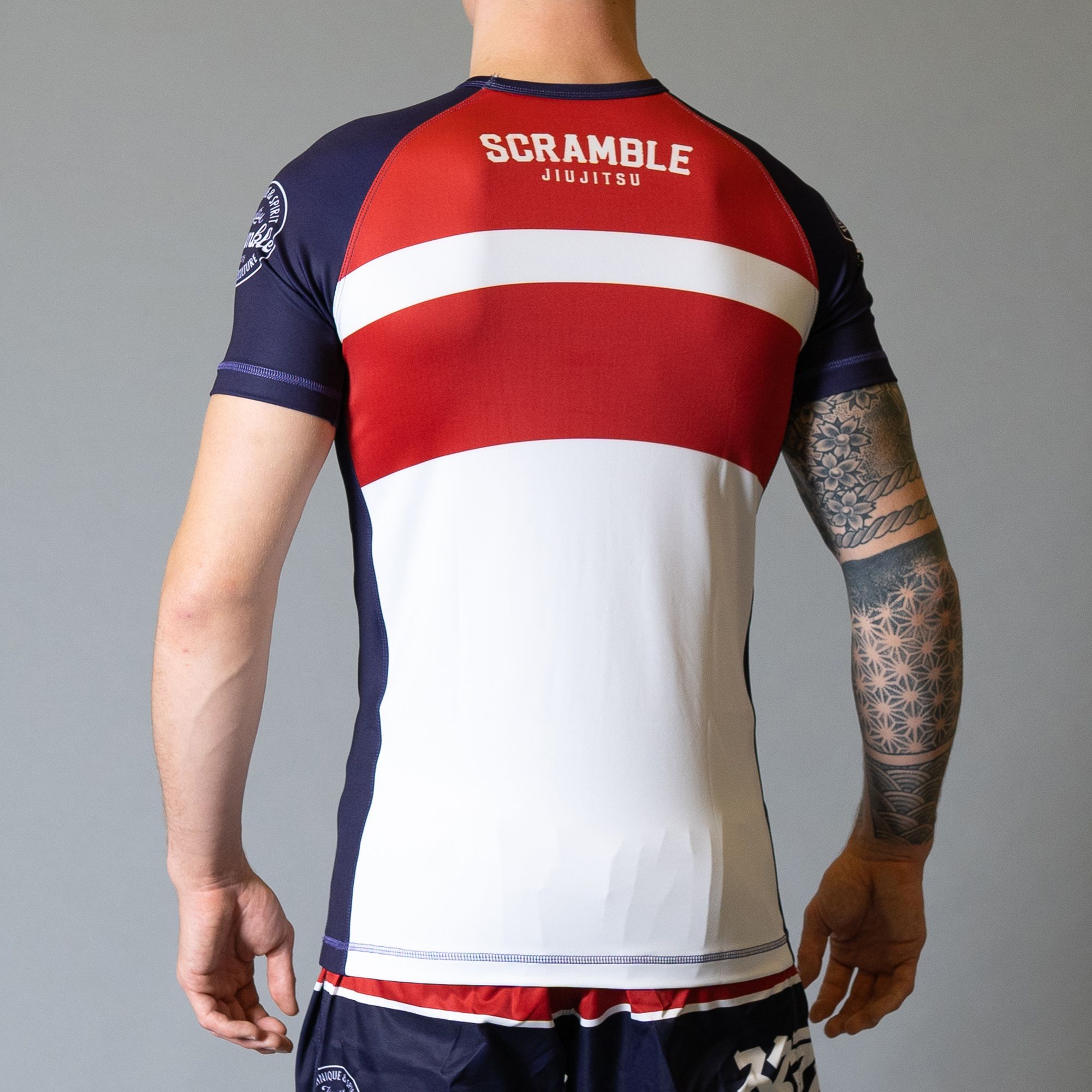 SCRAMBLE BWR RASHGUARD